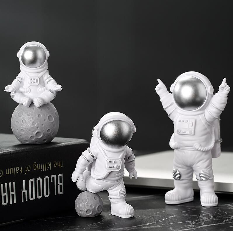 Astronautas Boneco Decorativo - My Store